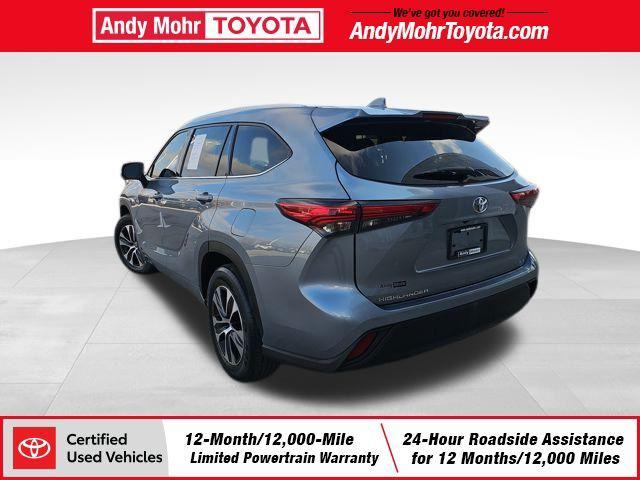 used 2021 Toyota Highlander car, priced at $29,612