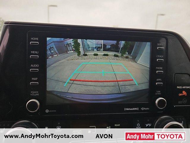 used 2020 Toyota Highlander Hybrid car, priced at $35,753
