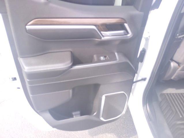 used 2024 Chevrolet Silverado 1500 car, priced at $41,924