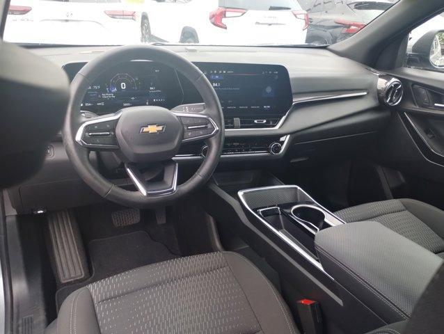 used 2025 Chevrolet Equinox car, priced at $30,924