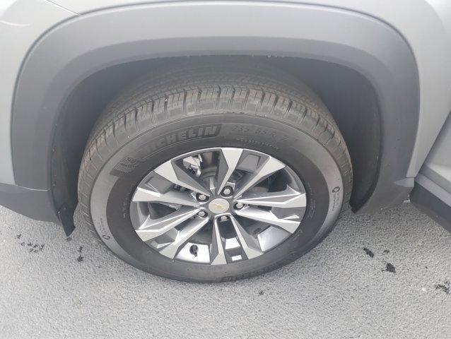 used 2025 Chevrolet Equinox car, priced at $30,924