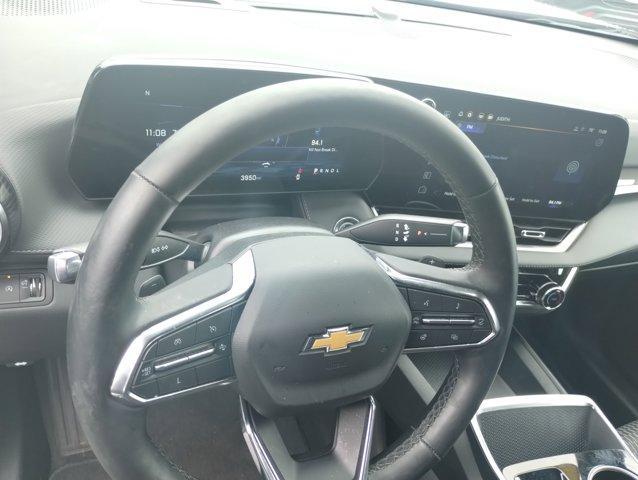 used 2025 Chevrolet Equinox car, priced at $30,924