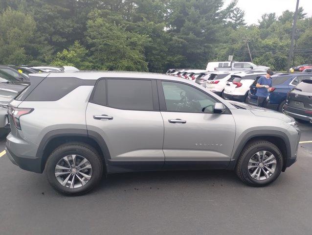 used 2025 Chevrolet Equinox car, priced at $30,924