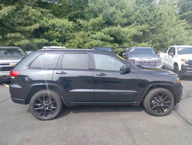 used 2020 Jeep Grand Cherokee car, priced at $35,924