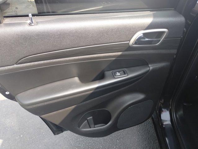 used 2020 Jeep Grand Cherokee car, priced at $35,924