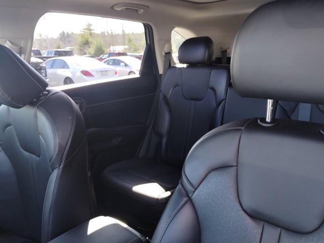 used 2023 Kia Sorento car, priced at $31,944