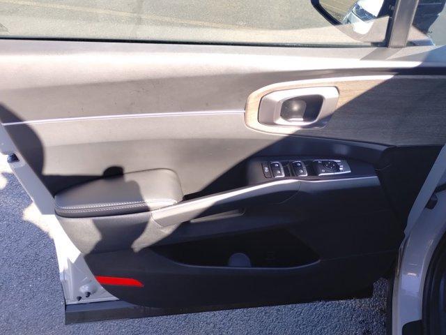 used 2023 Kia Sorento car, priced at $31,944