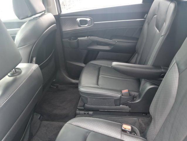 used 2024 Kia Sorento car, priced at $36,924