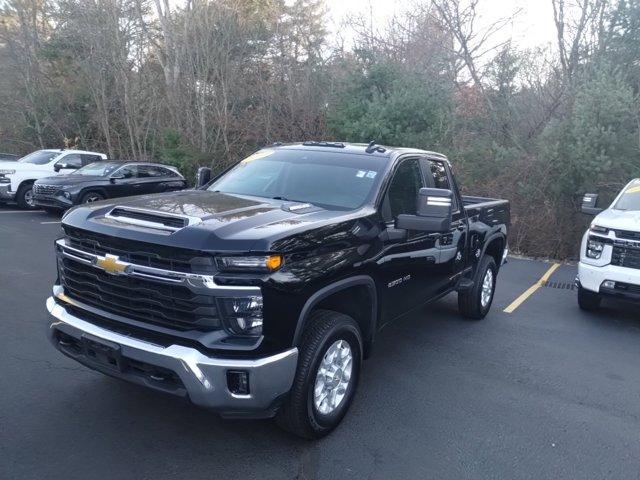 used 2024 Chevrolet Silverado 2500 car, priced at $49,944