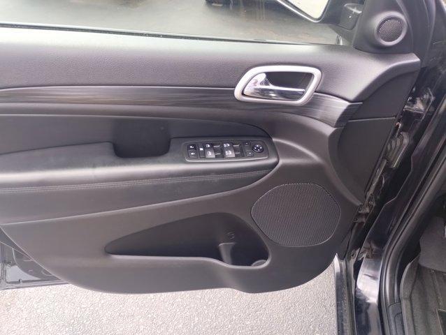 used 2021 Jeep Grand Cherokee car, priced at $25,924