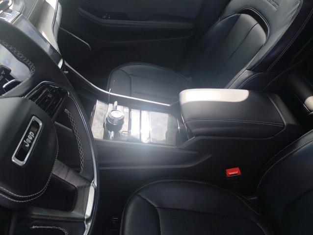 used 2024 Jeep Grand Cherokee car, priced at $50,924