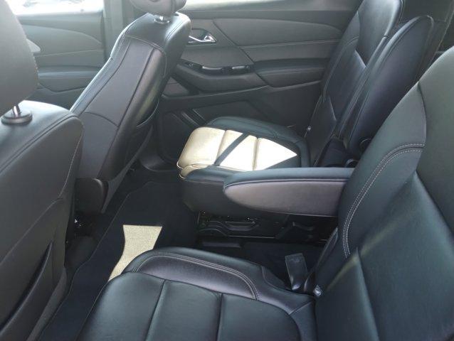 used 2022 Chevrolet Traverse car, priced at $25,924