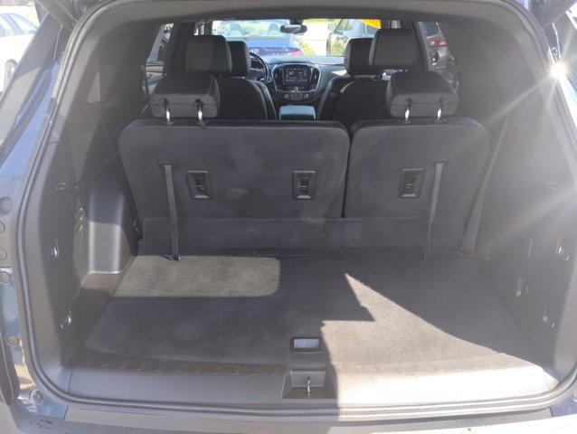 used 2022 Chevrolet Traverse car, priced at $25,924