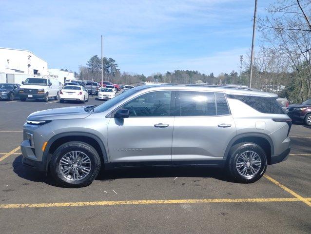 used 2024 Chevrolet Traverse car, priced at $42,944