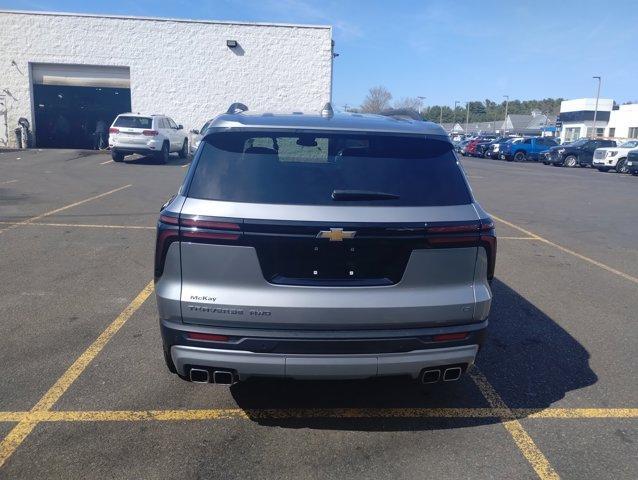 used 2024 Chevrolet Traverse car, priced at $42,944