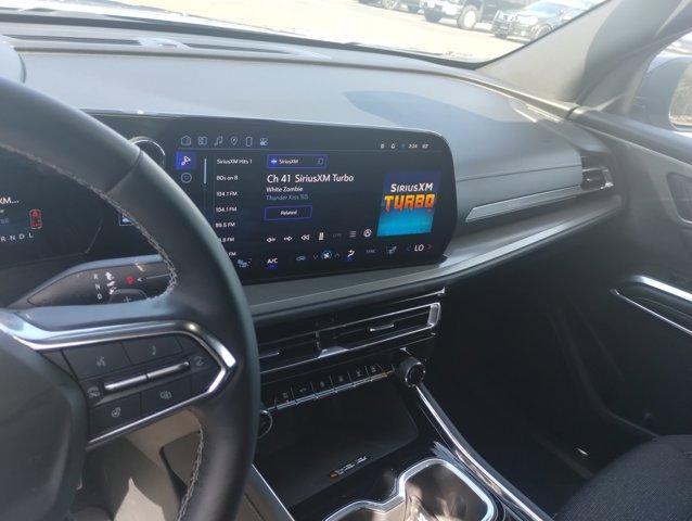 used 2024 Chevrolet Traverse car, priced at $42,944