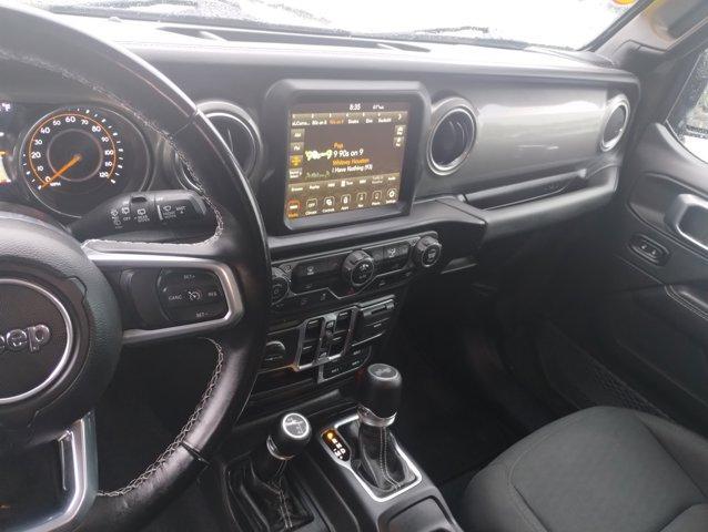 used 2022 Jeep Wrangler Unlimited car, priced at $38,924