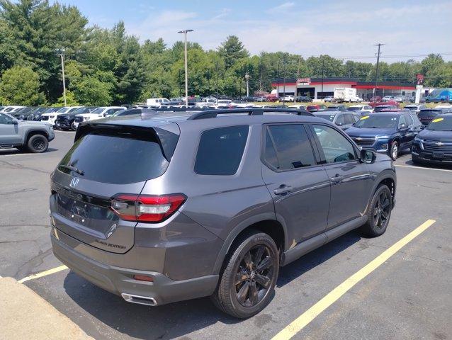 used 2025 Honda Pilot car, priced at $49,924