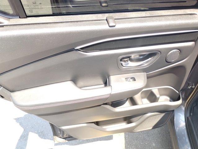 used 2025 Honda Pilot car, priced at $49,924