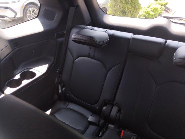 used 2025 Honda Pilot car, priced at $49,924