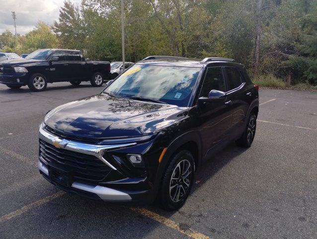 used 2024 Chevrolet TrailBlazer car, priced at $23,924