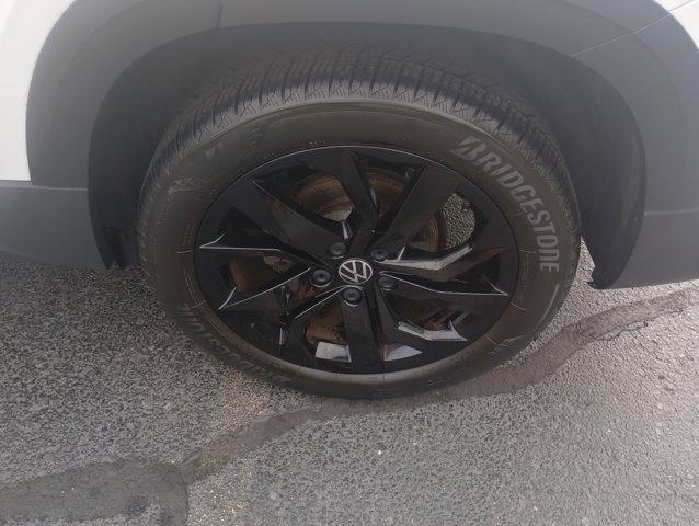 used 2022 Volkswagen Taos car, priced at $25,924