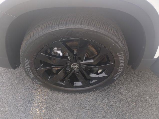 used 2022 Volkswagen Taos car, priced at $25,924