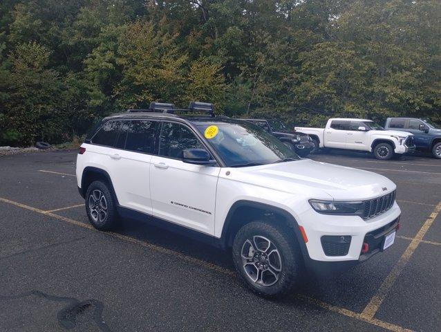used 2022 Jeep Grand Cherokee car, priced at $37,924