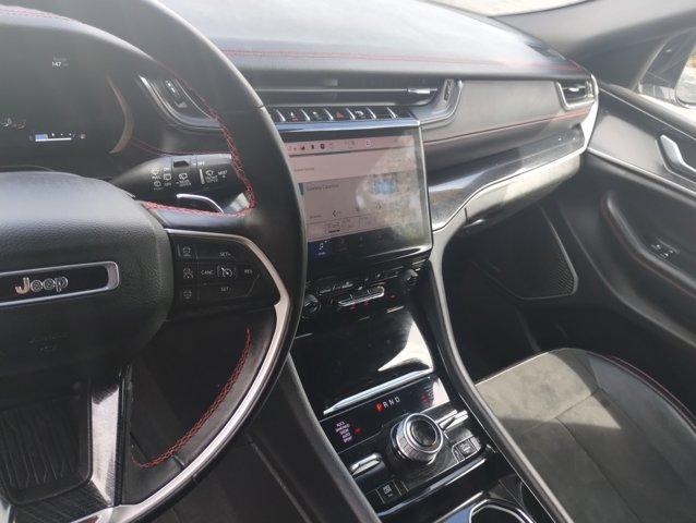 used 2022 Jeep Grand Cherokee car, priced at $37,924