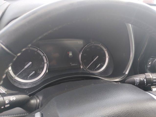 used 2022 Toyota Highlander car, priced at $35,524