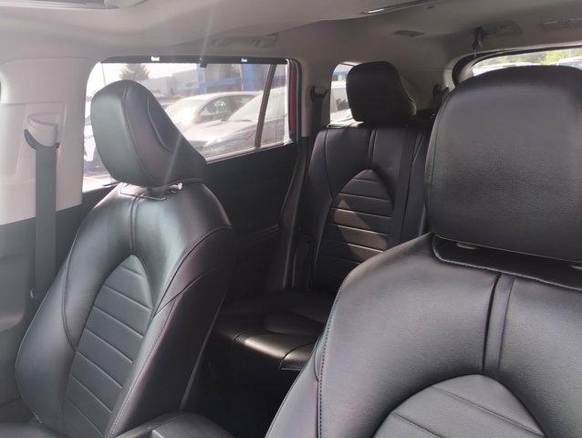 used 2022 Toyota Highlander car, priced at $35,524
