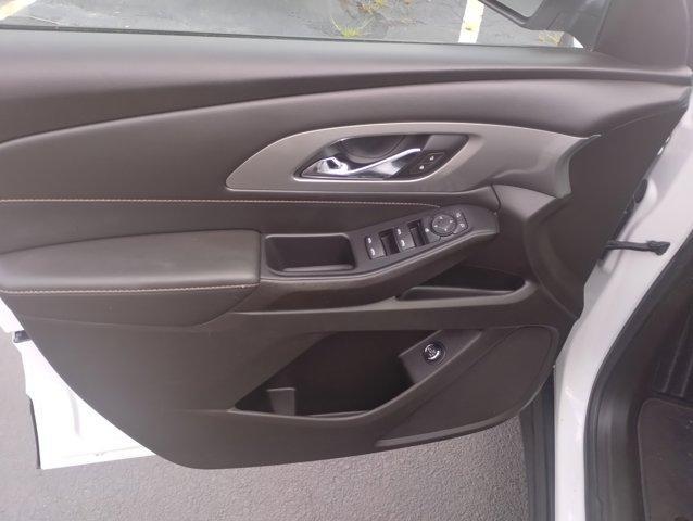 used 2021 Chevrolet Traverse car, priced at $25,924