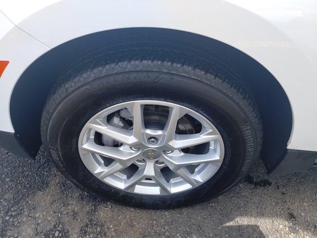 used 2024 Chevrolet Equinox car, priced at $25,944