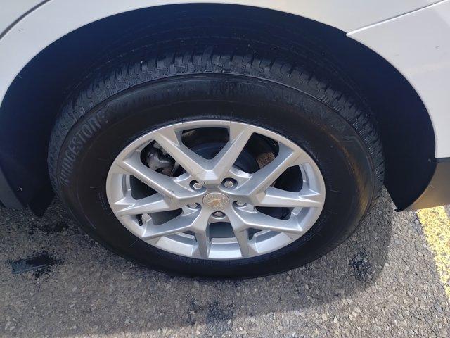 used 2024 Chevrolet Equinox car, priced at $25,944
