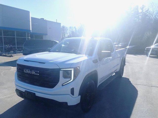 used 2023 GMC Sierra 1500 car, priced at $44,944