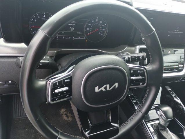 used 2022 Kia Sorento car, priced at $31,924