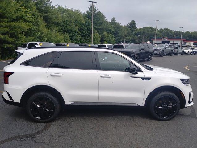 used 2022 Kia Sorento car, priced at $31,924