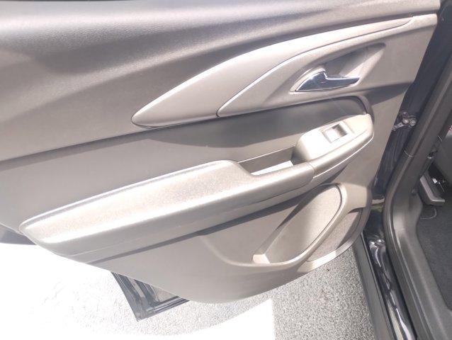 used 2025 Chevrolet TrailBlazer car, priced at $33,944