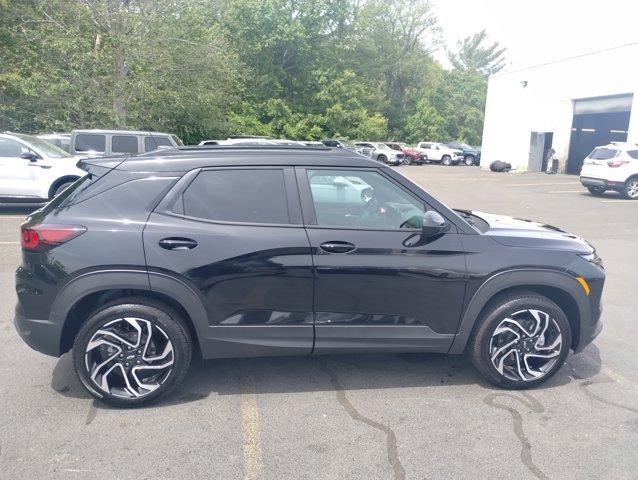 used 2025 Chevrolet TrailBlazer car, priced at $33,944