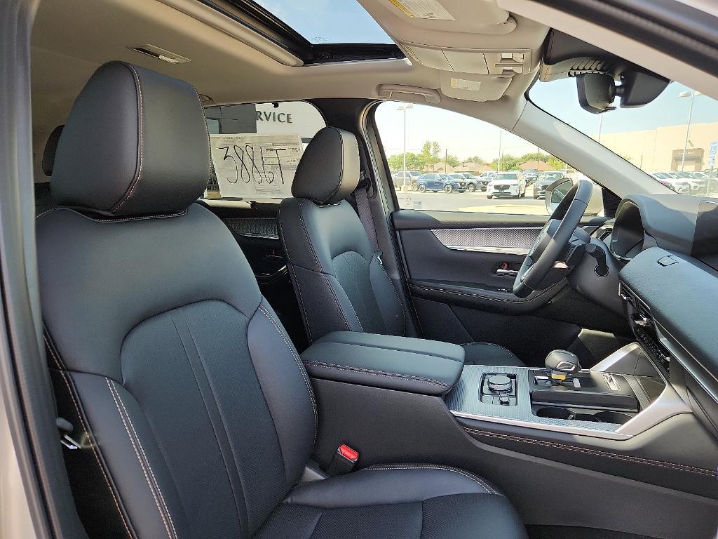 new 2025 Mazda CX-90 car, priced at $41,764