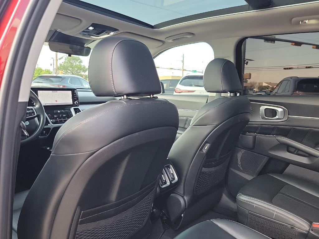 used 2021 Kia Sorento car, priced at $27,999