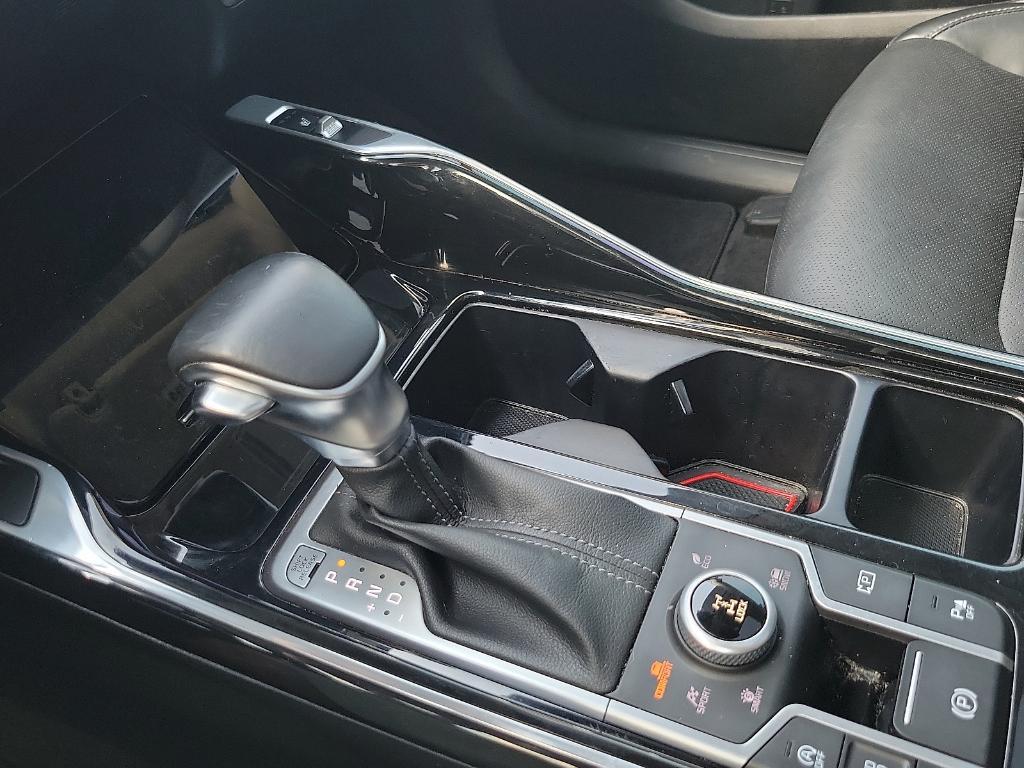 used 2021 Kia Sorento car, priced at $27,999