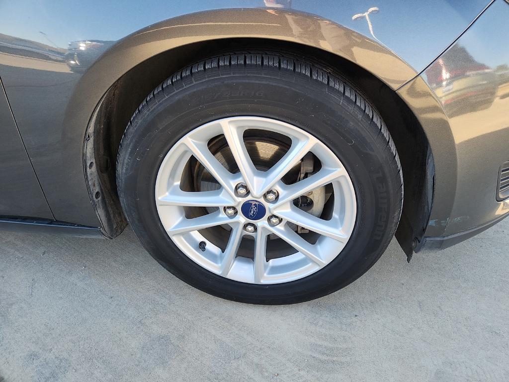 used 2016 Ford Focus car, priced at $8,999