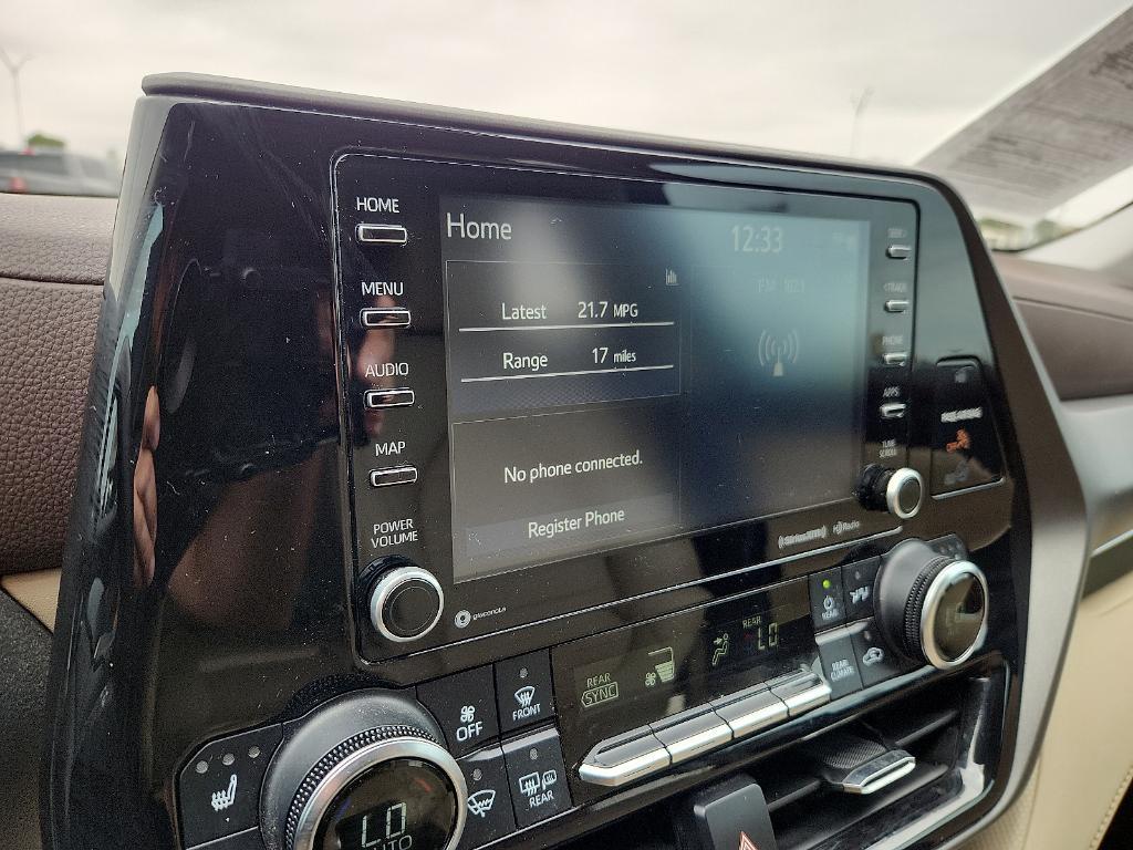 used 2022 Toyota Highlander car, priced at $33,785