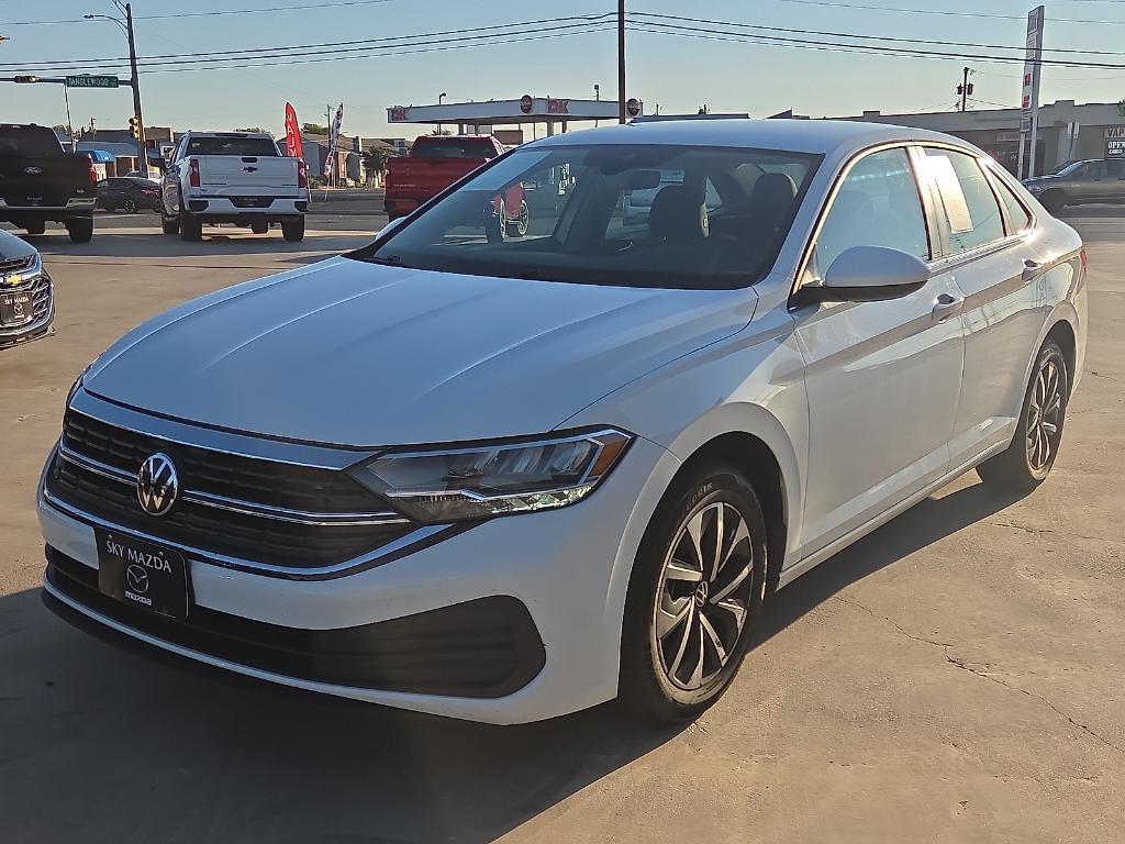 used 2024 Volkswagen Jetta car, priced at $17,988