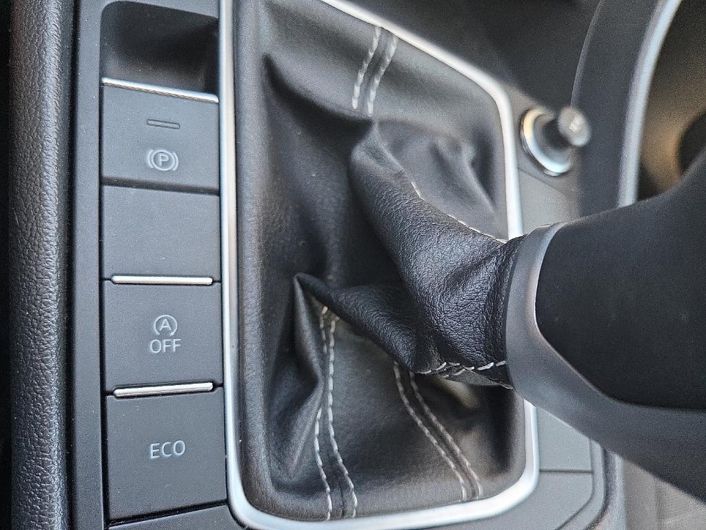 used 2024 Volkswagen Jetta car, priced at $17,988