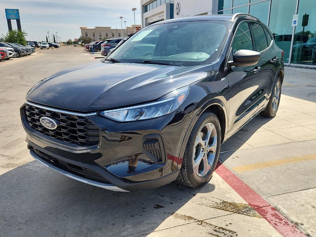 used 2023 Ford Escape car, priced at $23,899