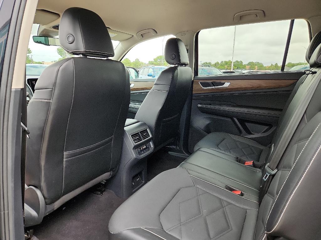 used 2024 Volkswagen Atlas car, priced at $33,858