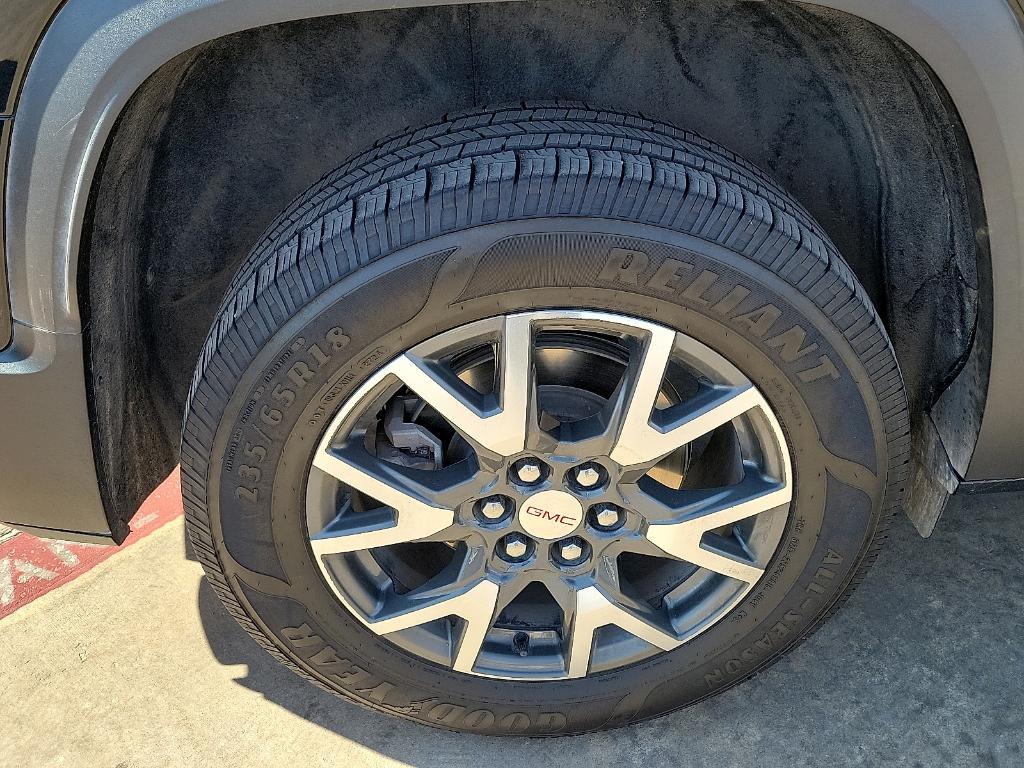 used 2022 GMC Acadia car, priced at $21,576