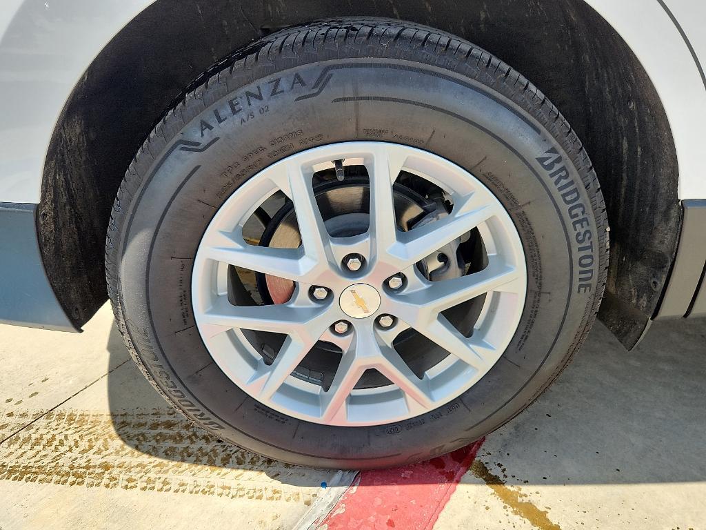 used 2023 Chevrolet Equinox car, priced at $23,898